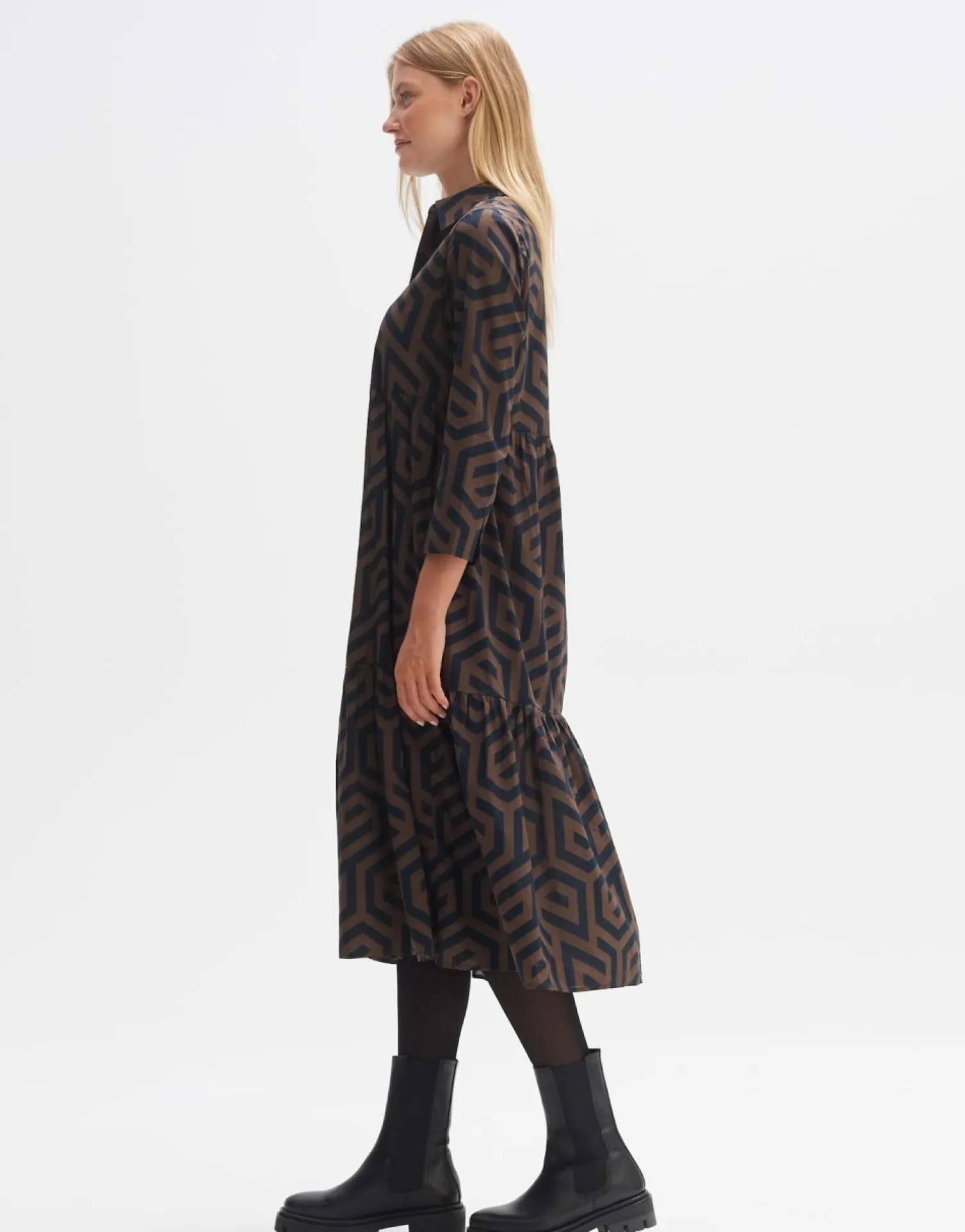 someday Fashion Jurken Rokken>Midi Jurk Werano Sandalwood
